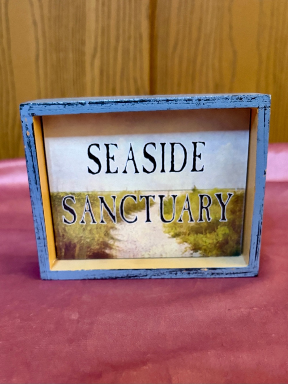 Small wooden reversible beach shelf sitter